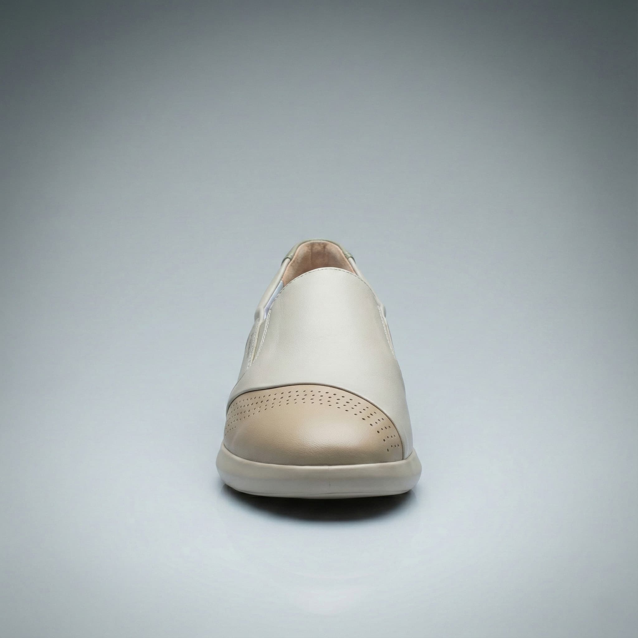 Auriste SoftWave Court Flat